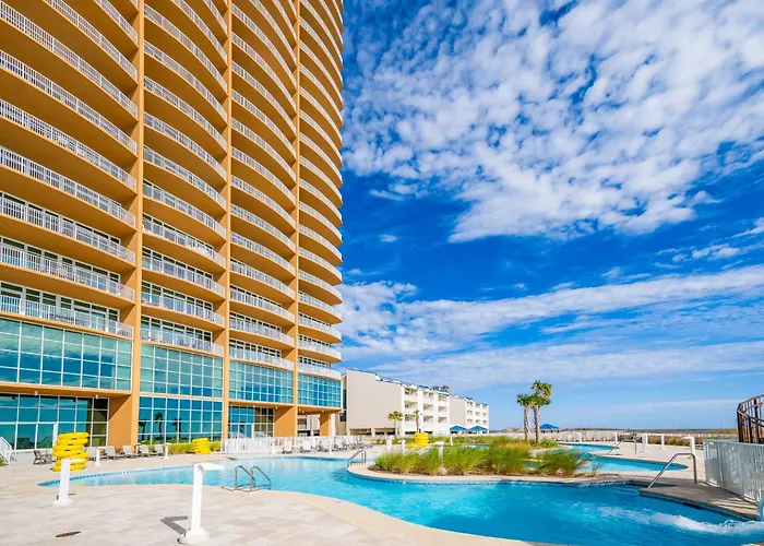 Phoenix Gulf Towers 905 Apartment *